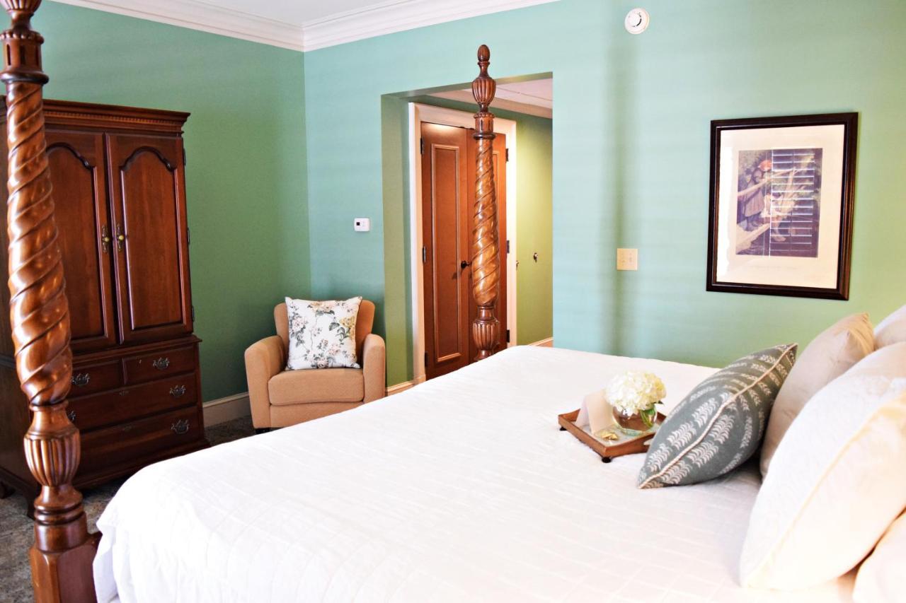Jh Adams Inn, Trademark Collection By Wyndham 3* Highpoint