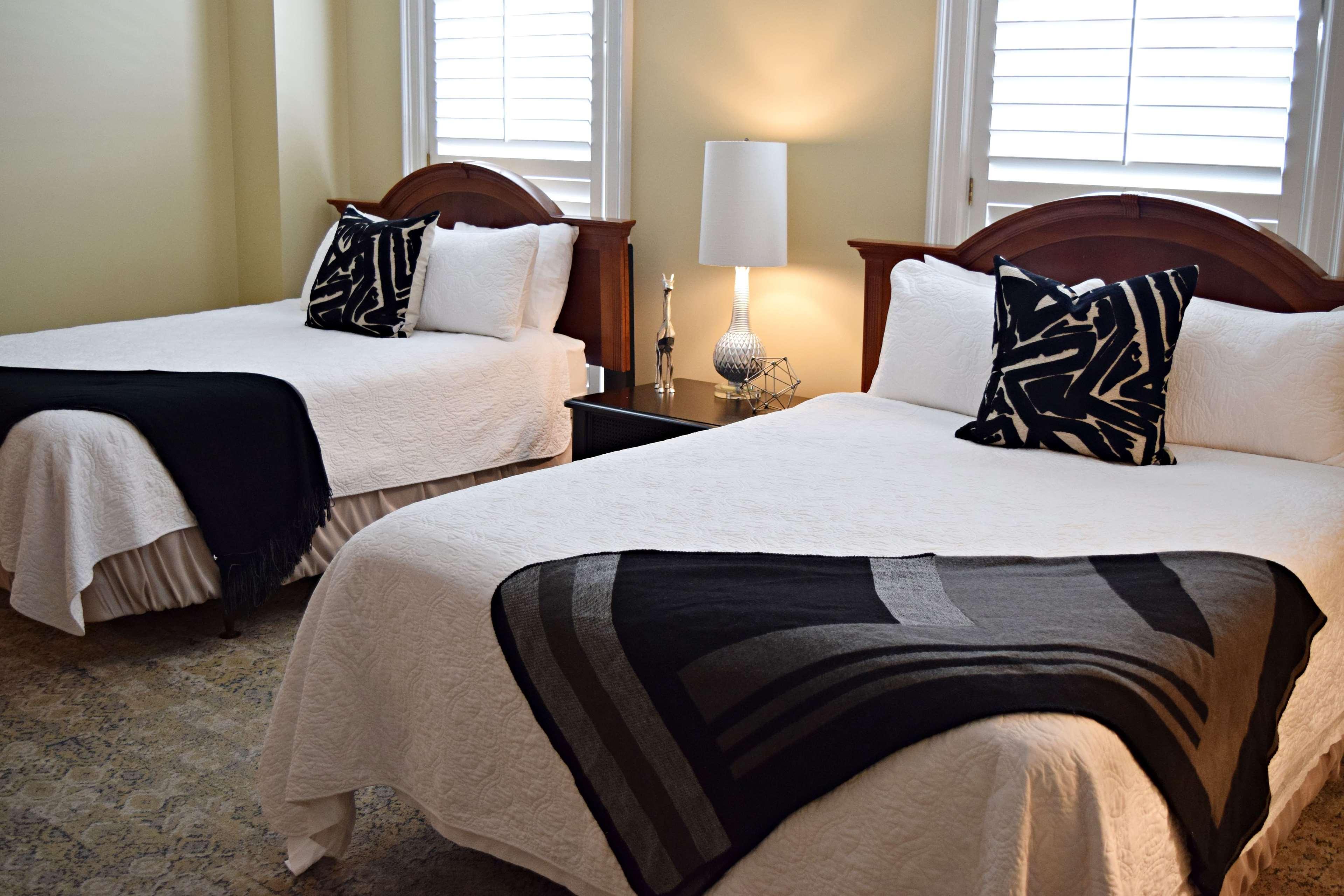Jh Adams Inn, Trademark Collection By Wyndham Inn 3*