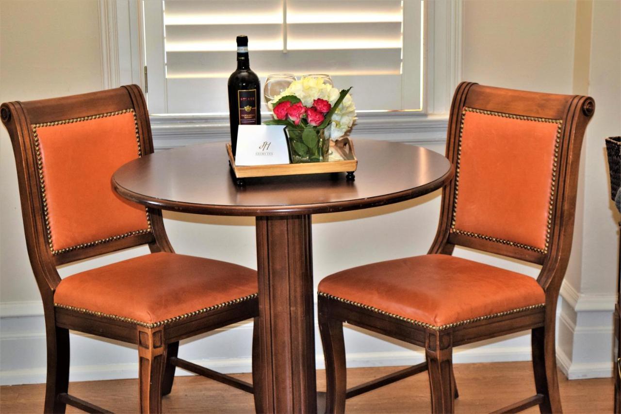 Jh Adams Inn, Trademark Collection By Wyndham 3*